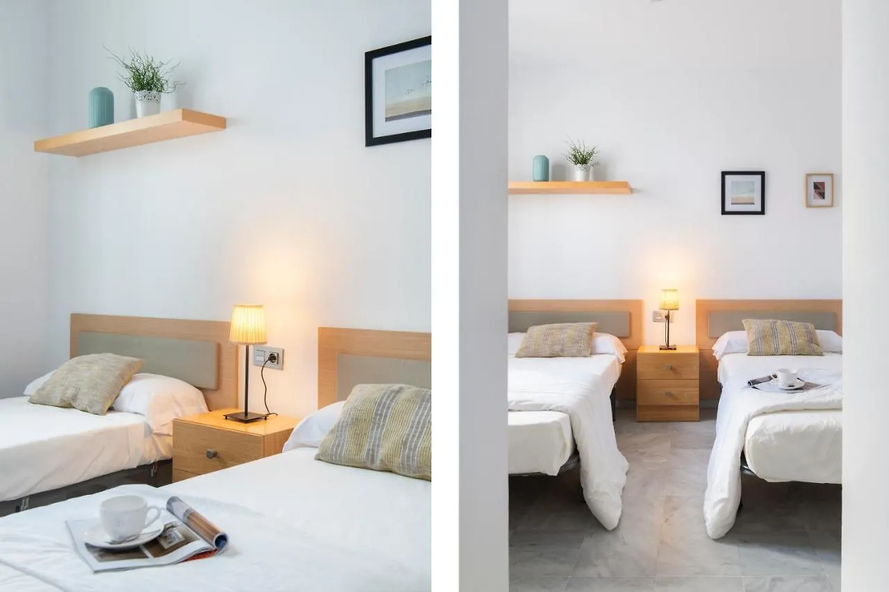 Apartamento Con Terraza En Sevilla Centro By Rent Me Spain